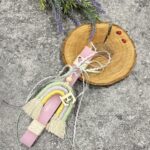 Πασχαλινή λαμπάδα pastel rainbow