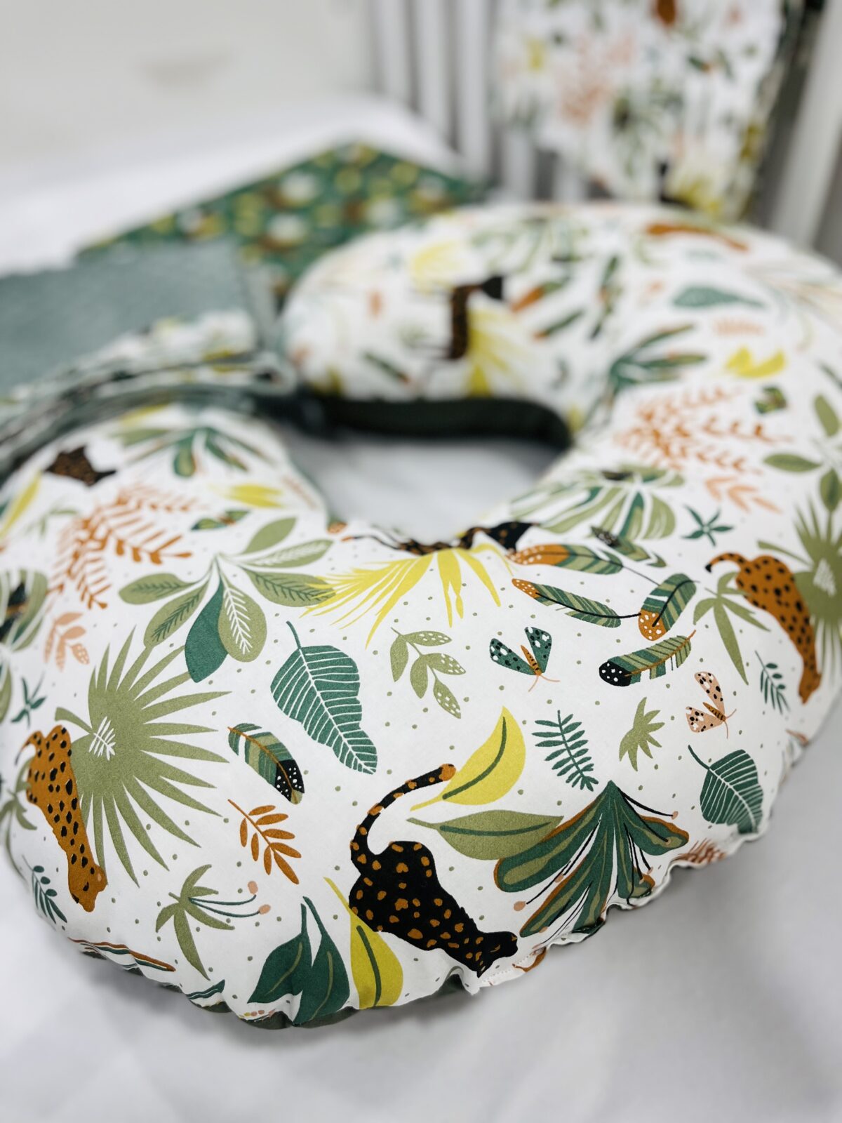 Μαξιλάρι θηλασμού Tropic Jaguar - Image 2