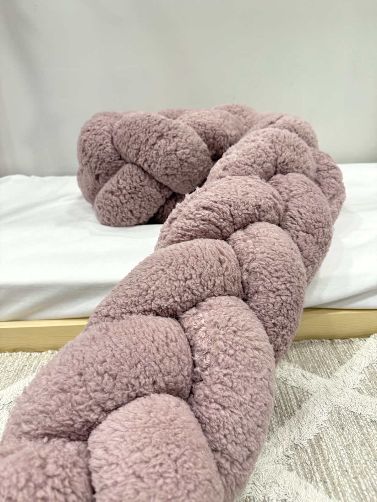 Πάντα Κούνιας Πλεξούδα Teddy Dusty Pink - Image 2